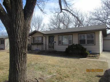 Main picture of 536 S Circle Dr