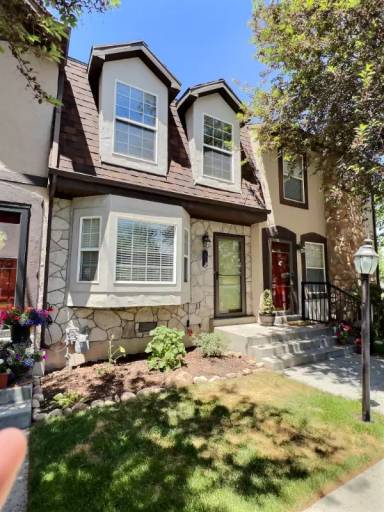 Main picture of 62 Geneva Dr