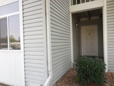 Main picture of 3309 S Monaco Pkwy