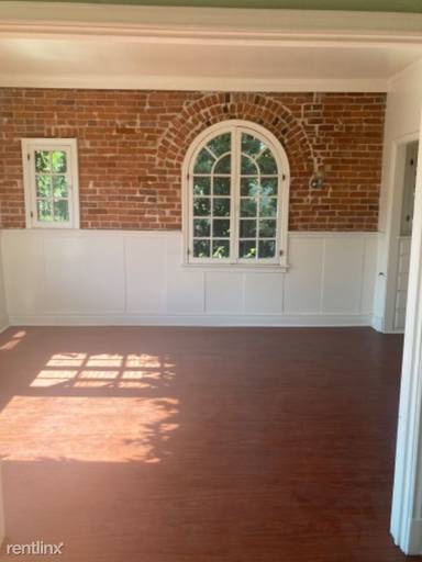 Main picture of 21 Westminster Ave