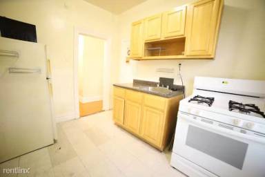 Main picture of 5 Gardner Ave