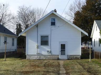 Main picture of 826 Center Point Rd NE