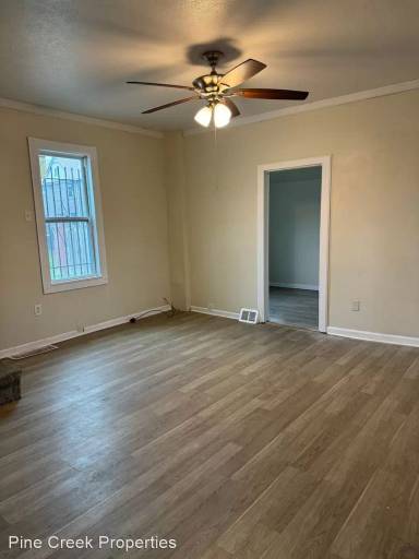 Main picture of 4326 Storer Ave