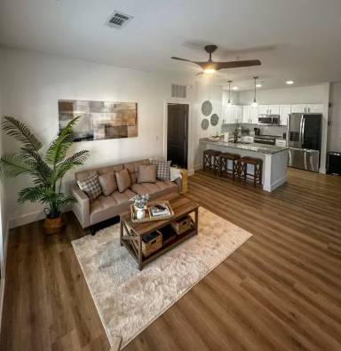 Main picture of 471 Olive Branch Way