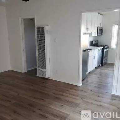 Main picture of 1033 S Westlake Ave