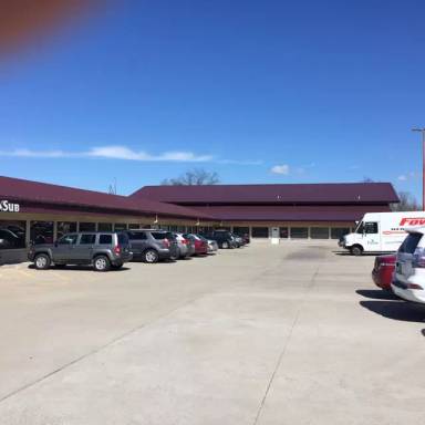 Main picture of 402 E Plaza Dr