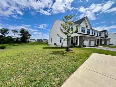 Main picture of 8030 Milltown Cir