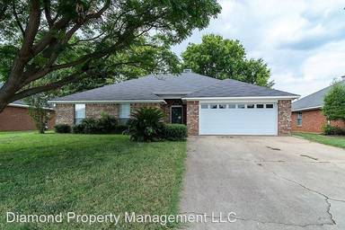 Main picture of 5193 Tara Ln