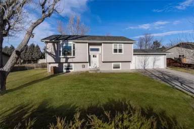 Main picture of 535 Poppy Pl
