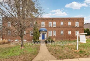 Main picture of 5721 11th Street North - 3