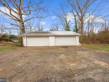 Main picture of 45610 Camelot Ct