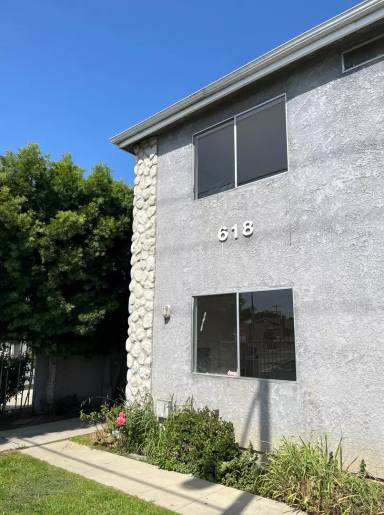 Main picture of 618 N Wilmington Blvd