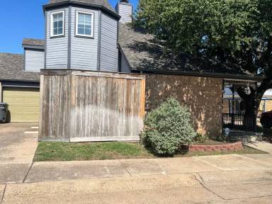 Main picture of 10913 Gable Dr