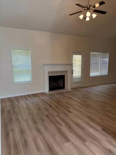 Main picture of 8711 Rivergate Dr