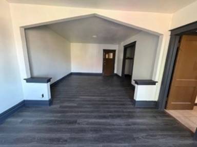 Main picture of 3543 Bingham Ave