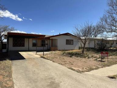 Main picture of 1108 NW 2nd St