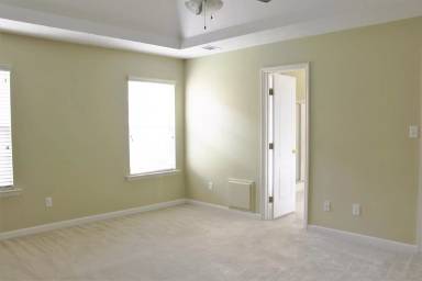 Main picture of 211 Rainbow Fls