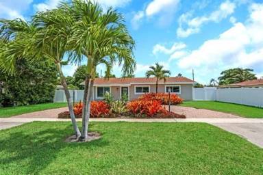 Main picture of 105 Palamino Cir