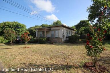 Main picture of 1402 Houston St