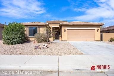 Main picture of 2520 E Katrina Trl