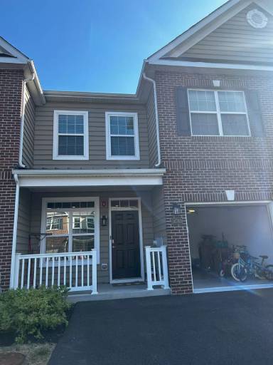 Main picture of 16760 River View Cir