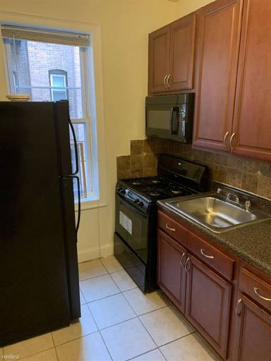 Main picture of 1204 Kennedy Blvd