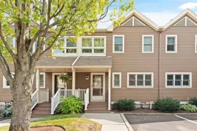 Main picture of 5 Angela Ln