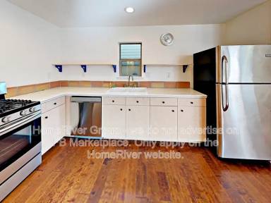 Main picture of 5025 Manett St