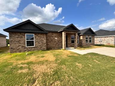 Main picture of 514 Sweet Pea Ln