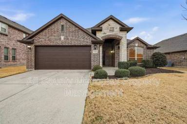 Main picture of 556 Avery Pointe