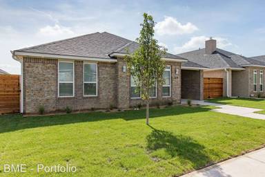 Main picture of 7907 Zoe Dr