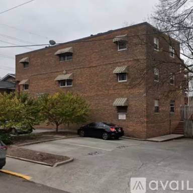 Main picture of 1211 Highland Ave