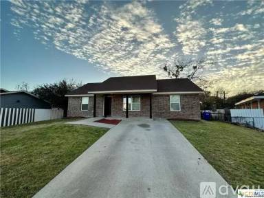 Main picture of 736 Grice St