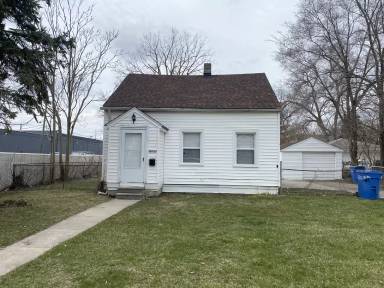 Main picture of 20737 Nummer St