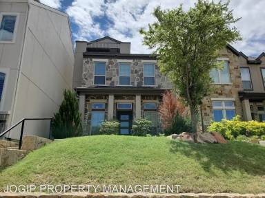 Main picture of 1925 Kessler Heights Ln