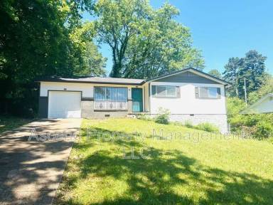 Main picture of 1605 Monterey Dr