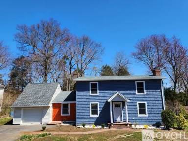 Main picture of 70 Craig Ln