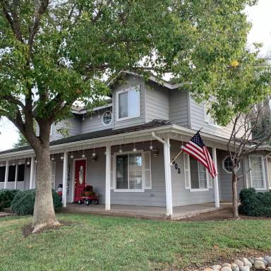 Main picture of 505 Rolling Hills St