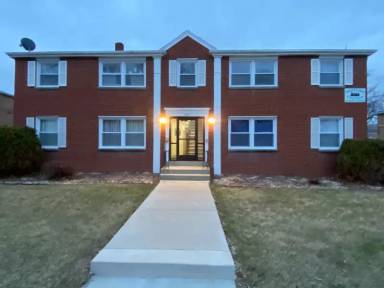 Main picture of 3145 S 47th St