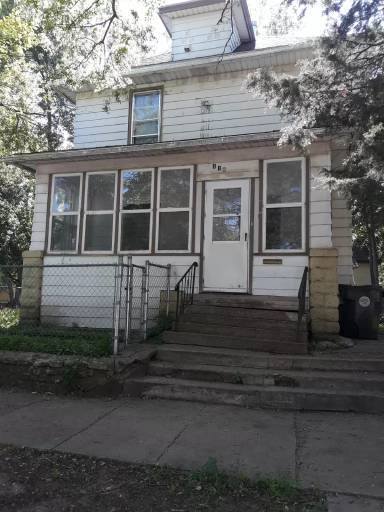 Main picture of 447 Columbia St