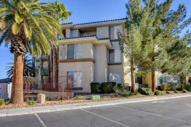 Main picture of 7155 S Durango Dr