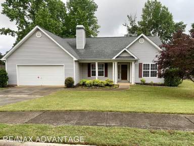 Main picture of 150 Pecan Ridge Dr