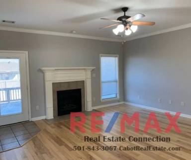 Main picture of 21 Sioux Dr