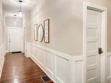 Main picture of 906 Metropolitan Pkwy SW