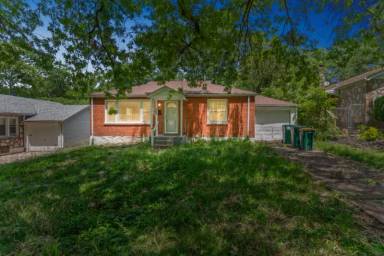Main picture of 8135 Bloom Dr