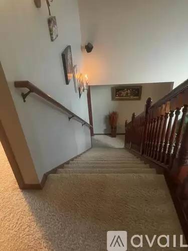 Main picture of 810 Briarwood Dr