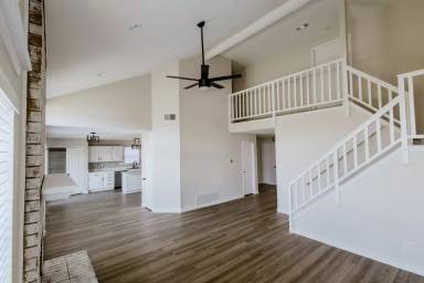 Main picture of 5114 Creek Valley Dr
