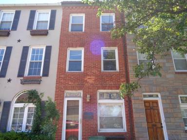 Main picture of 2715 Hudson St