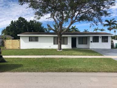 Main picture of 9865 Sterling Dr
