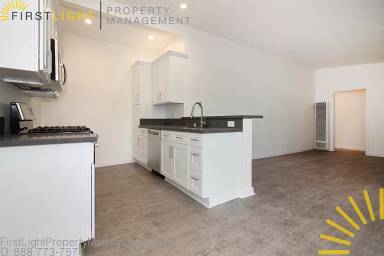 Main picture of 501 Avenue G - 10